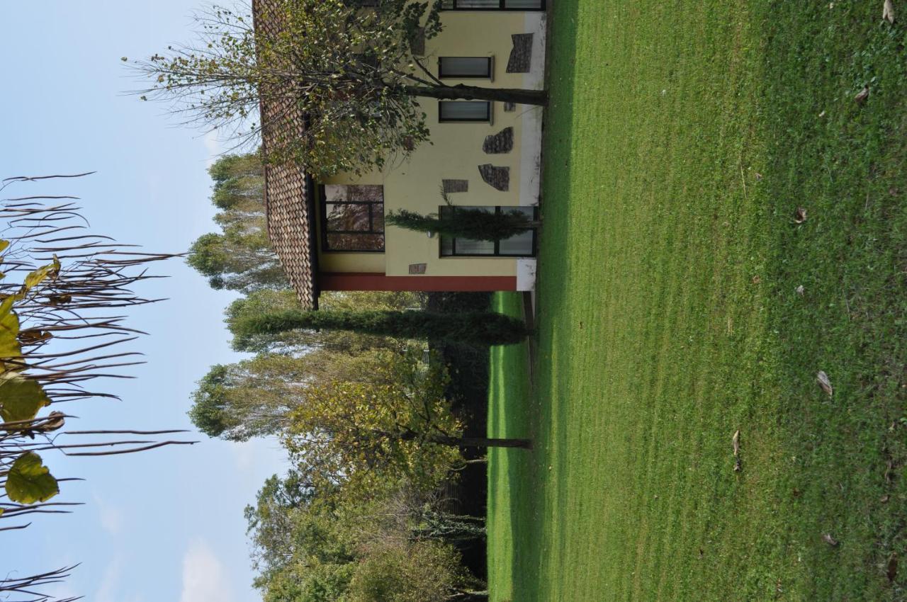 Le Residenze Del Tenore Romano di Lombardia Exterior photo