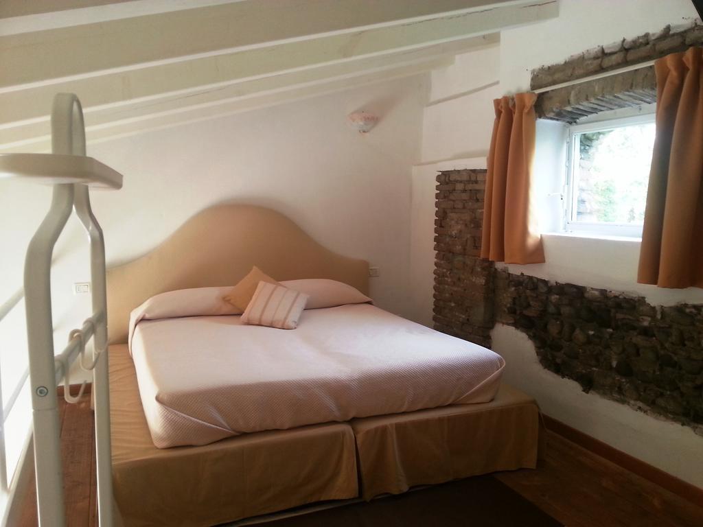 Le Residenze Del Tenore Romano di Lombardia Room photo