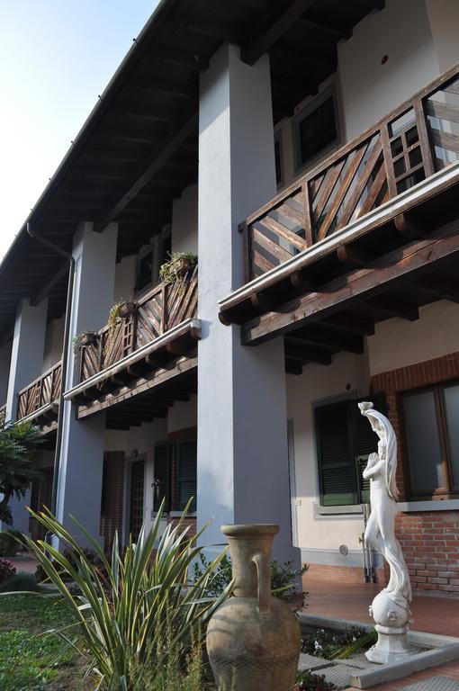 Le Residenze Del Tenore Romano di Lombardia Exterior photo