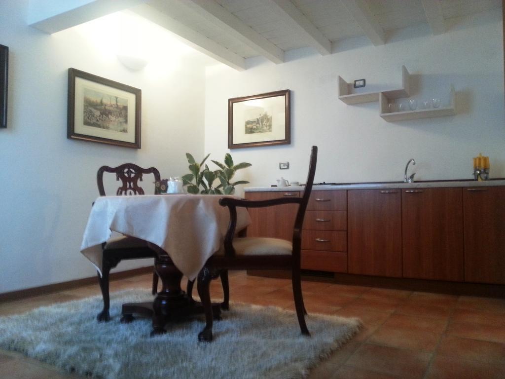 Le Residenze Del Tenore Romano di Lombardia Room photo